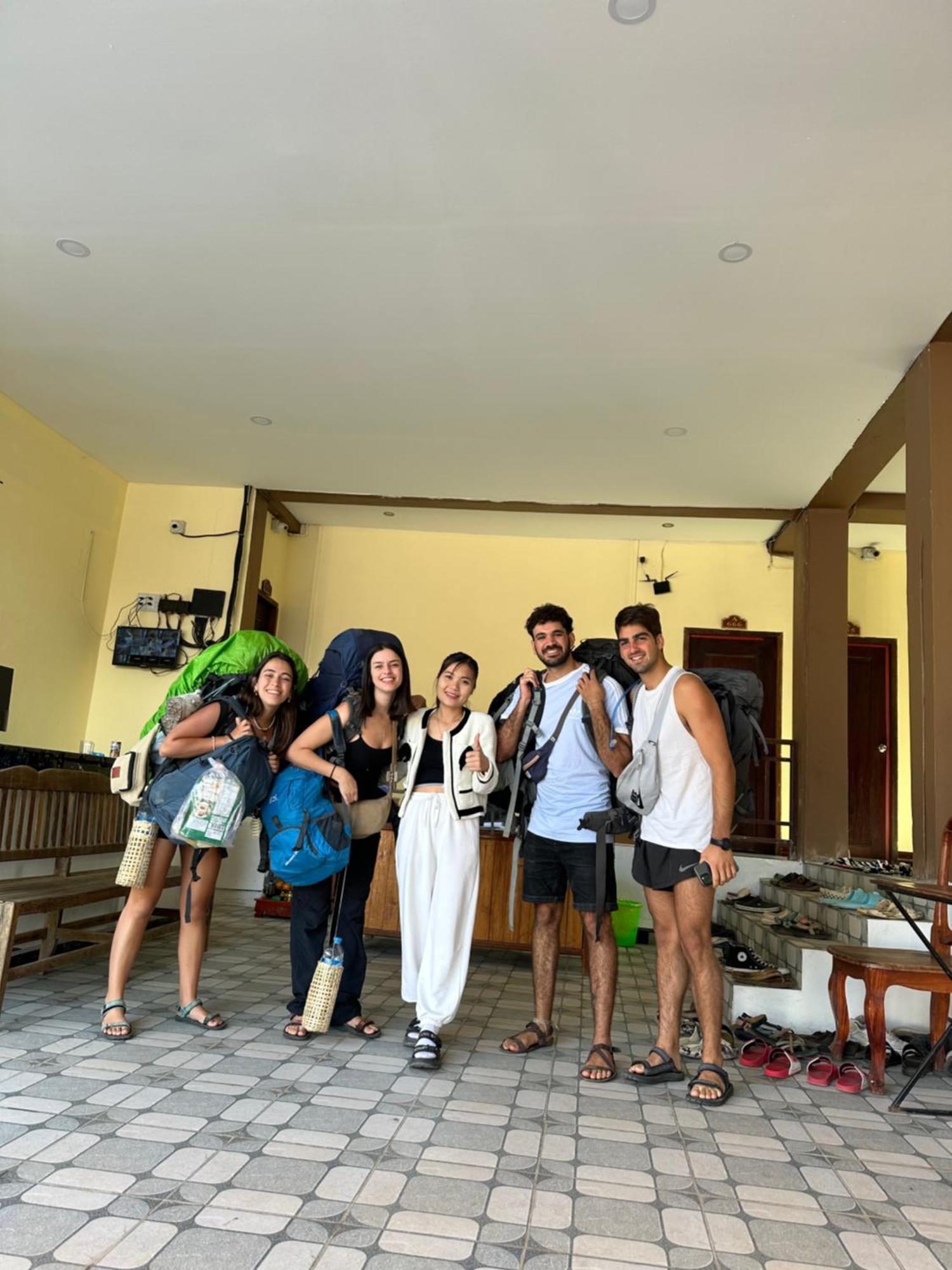 Vang Vieng Guesthouse Exteriör bild